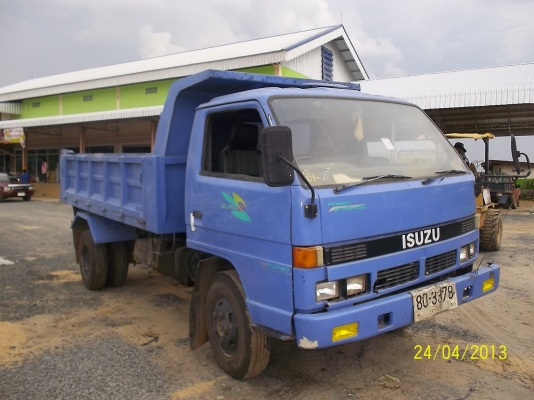 ขาย6ล้อดั๊ม   NPR   เครื่อง   115แรงพวงมาลัยเพาเวอร์