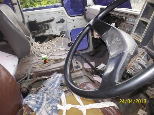 ขาย10ล้อ  พื้นเรียบ JCM  มีดั้มได้  เพลาเดียว  165แรง พร้อมบรรทุก