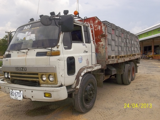 ขาย10ล้อ  พื้นเรียบ JCM  มีดั้มได้  เพลาเดียว  165แรง พร้อมบรรทุก