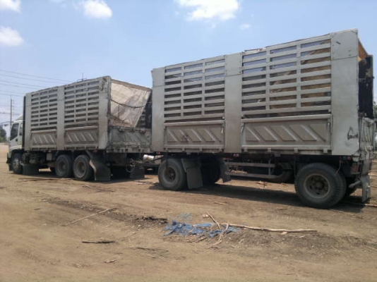 ขายรถ 18 ล้อ 2 เพลา แม่-ลูก กระบะสามมิตรเกษตร ดั้มและไม่ดั้ม ราคาย้อมๆ ISUZU DECA FXZ 270 ปี.49 ยูโรทู