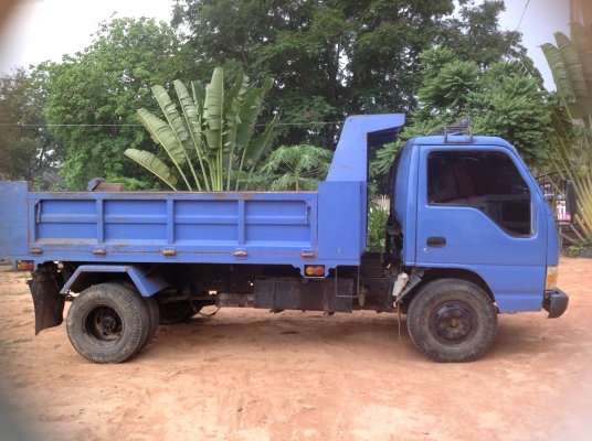 ขายหกล้อNPR  120  ปี 41