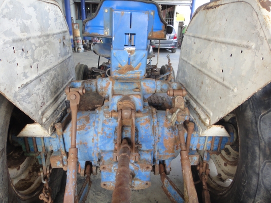 ฟอร์ด-5000 77แรง เรื่องฟิตใหม่ ผาน7+ใบดัน พร้อมทะเบียนโอน((086-2126921))