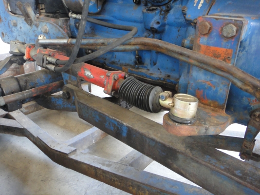 ฟอร์ด-5000 77แรง เรื่องฟิตใหม่ ผาน7+ใบดัน พร้อมทะเบียนโอน((086-2126921))