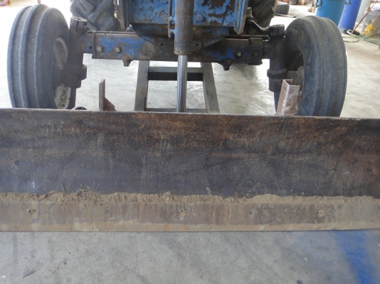 ฟอร์ด-5000 77แรง เรื่องฟิตใหม่ ผาน7+ใบดัน พร้อมทะเบียนโอน((086-2126921))