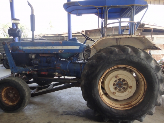 ฟอร์ด-5000 77แรง เรื่องฟิตใหม่ ผาน7+ใบดัน พร้อมทะเบียนโอน((086-2126921))