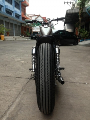 ขาย SR400 Bubber rat rat ดิบๆ ดุดุ โหดๆ ซักคัน ขาย SR400 Bubber rat rat ดิบๆ ดุดุ โหดๆ ซักคัน
