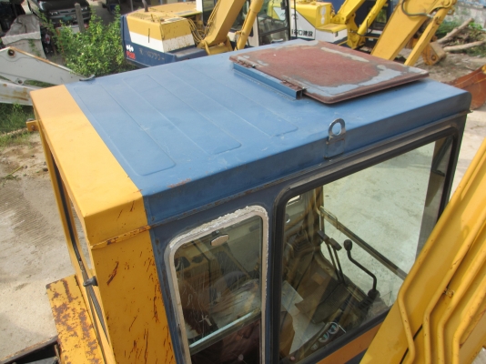 PC60-5 รถนอกสภาพสวย ระบบดี PC60-5 รถนอกสภาพสวย ระบบดี