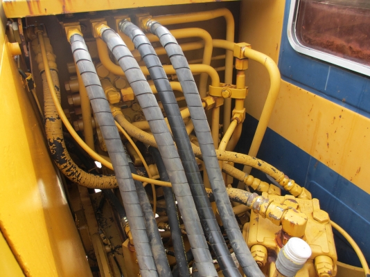 PC60-5 รถนอกสภาพสวย ระบบดี PC60-5 รถนอกสภาพสวย ระบบดี