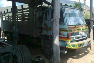 ISUZU ROCK 240 นางฟ้า กระบะไม้ไม่ดั้มมีระบบลากพ่วง ISUZU ROCK 240 นางฟ้า กระบะไม้ไม่ดั้มมีระบบลากพ่วง