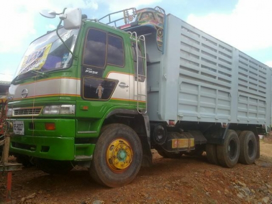 10ล้อดั้ม HINO2K-260แรงม้าปี45 ดั้มแม่ลูกคอกเกษตรแม่ลูก(สีเดียวกัน)
