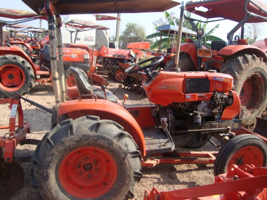 คูโบต้าทั่งทอง พิจิตร ขายรถแรกเตอร์ รุ่น KRT140