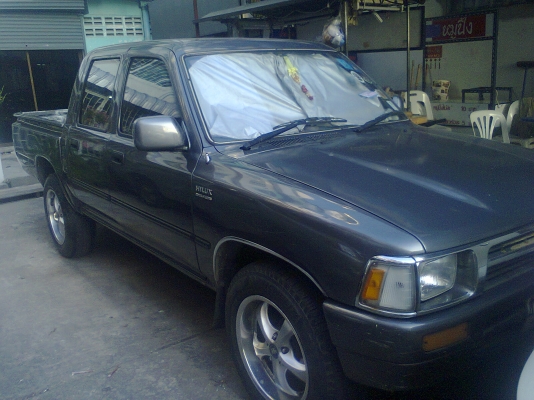 ขายรถกระบะโตโยต้า 4 ประตู mitiex