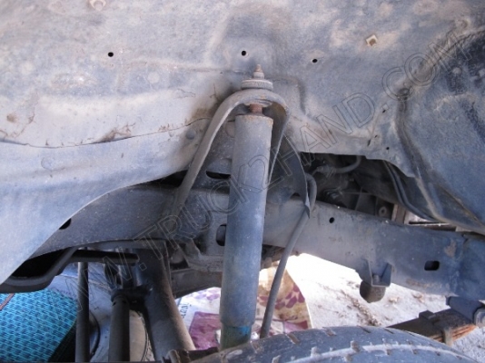 รถกระบะ ยี่ห้อ TOYOTA ขับเคลื่อน 4 ล้อ 2 เพลา