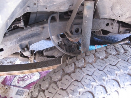 รถกระบะ ยี่ห้อ TOYOTA ขับเคลื่อน 4 ล้อ 2 เพลา