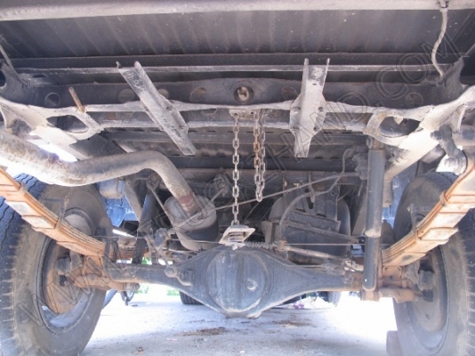 รถกระบะ ยี่ห้อ TOYOTA ขับเคลื่อน 4 ล้อ 2 เพลา