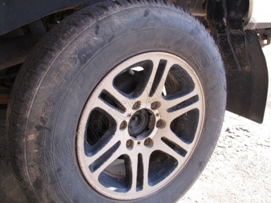 รถกระบะ ยี่ห้อ TOYOTA ขับเคลื่อน 4 ล้อ 2 เพลา