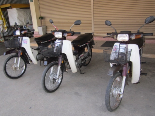 ขาย*ดรีม*คุรุสภา สตาร์ทมือครับ ทะเบียนพร้อมโอน ภาษีไม่ขาด รถวิ่งดีมากๆ ระบบไฟใช้ใด้ทุกจุดครับ