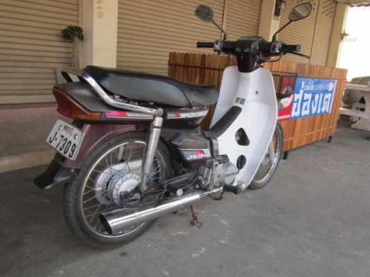 ขาย*ดรีม*คุรุสภา สตาร์ทมือครับ ทะเบียนพร้อมโอน ภาษีไม่ขาด รถวิ่งดีมากๆ ระบบไฟใช้ใด้ทุกจุดครับ