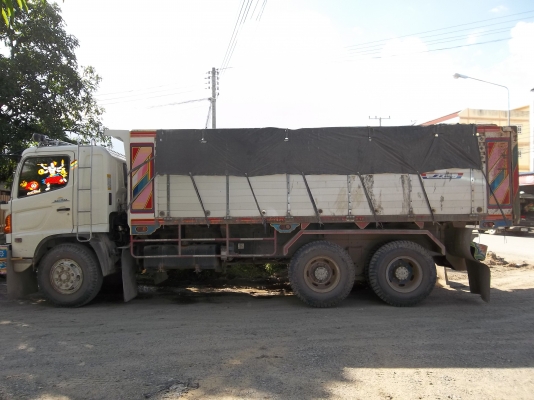 ขายด่วนรถบรรทุก10ล้อดั้มHINOเม็กก้า260แรงกระบะปรีเนียมสองเพลา