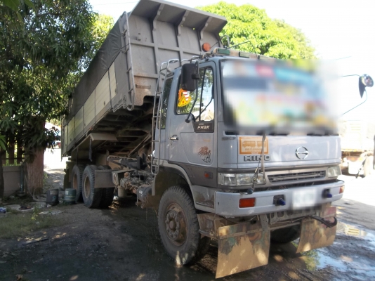 ขายด่วนรถบรรทุก10ล้อดั้มสองเพลาHINO 2Kกระบะดั้มปรีเนียม