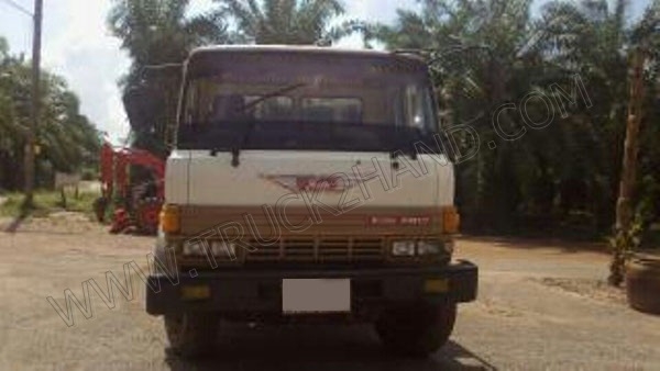 รถบรรทุก 10 ล้อเทนเลอร์ ยี่ห้อ HINO รุ่น F17