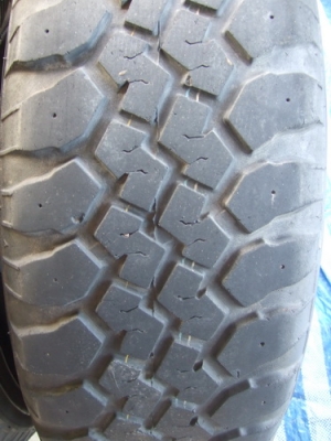 ยาง 265/75/16 ปี 09 ล้อ - 30