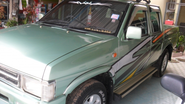 ขายด่วน นิสสัน bigm เครื่องtd27 พร้อมใช้พร้อมโอนครับ