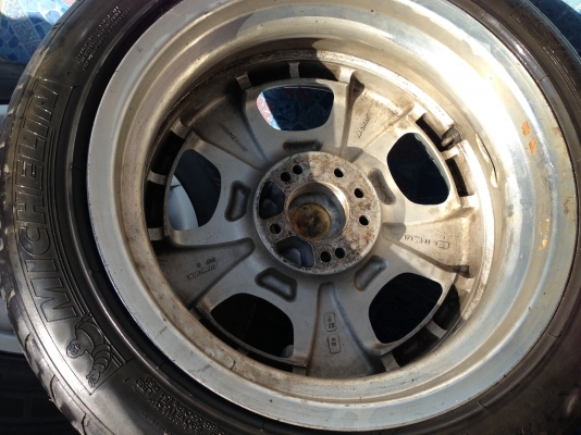 W work ขอบ17 พร้อมยาง 245/50 สภาพดี W work ขอบ17 พร้อมยาง 245/50 สภาพดี