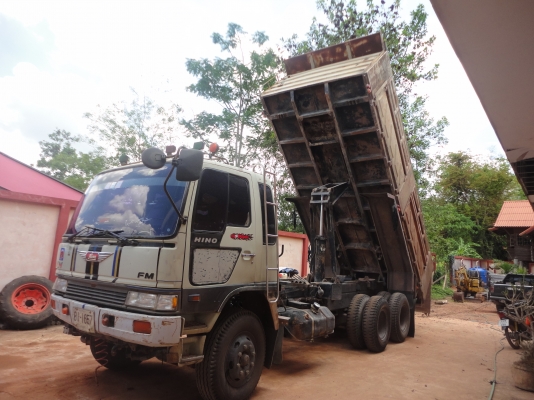 ขายรถบรรทุก 10ล้อดัมพ์ HINO FM3M 240 แรงม้า