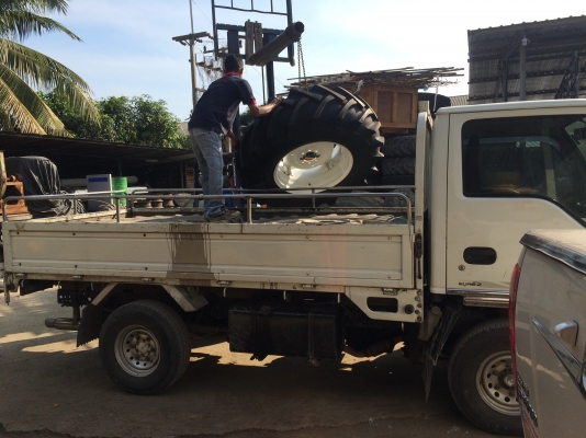 กะทะล้อแทรคเตอร์(รถไถ) ยางใหม่ ราคาถูก คูโบต้า ฟอร์ด จอนเดียร์ กะทะล้อแทรคเตอร์(รถไถ) ยางใหม่ ราคาถูก คูโบต้า ฟอร์ด จอนเดียร์