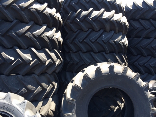 กะทะล้อแทรคเตอร์(รถไถ) ยางใหม่ ราคาถูก คูโบต้า ฟอร์ด จอนเดียร์ กะทะล้อแทรคเตอร์(รถไถ) ยางใหม่ ราคาถูก คูโบต้า ฟอร์ด จอนเดียร์