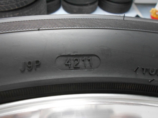 ขายล้อแม็ก Lenso RT7 ขอบ 20 พร้อมยางปลายปี 11/เทิร์นได้-ใส่ฟรีค่ะ