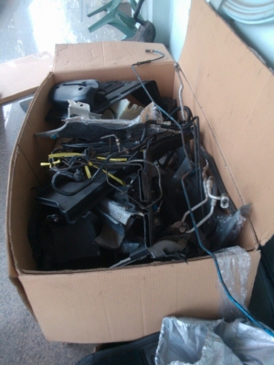 ขายซากรถ BMW 323i ปี 2001 ทั้งคัน