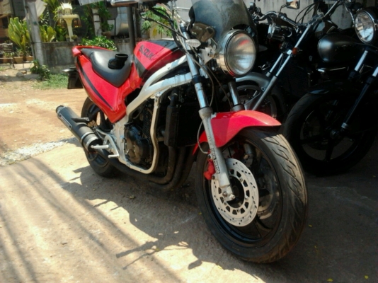 ขาย  เรื่อยๆ  suzuki Gsx 250 cc ราคาถูก พร้อมทะเบียน