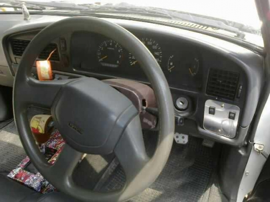 รถ TOYOTA รถ TOYOTA