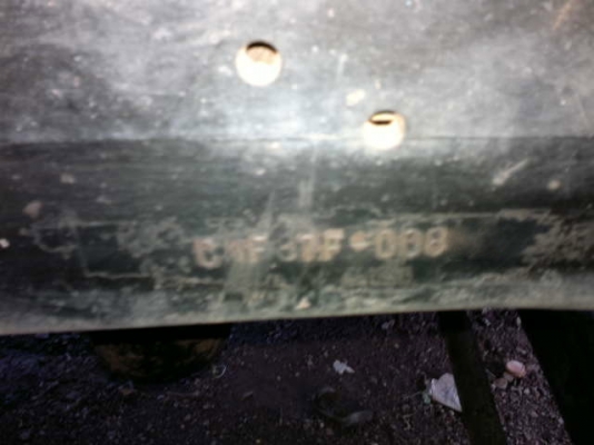 รถนิสสัน 6 ล้อ รั่ว 175 แรงม้า  สนใจติดต่อ 081 - 6079515