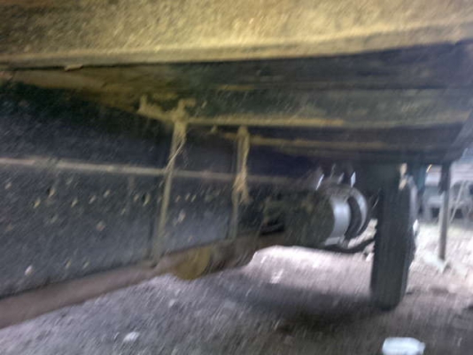 รถนิสสัน 6 ล้อ รั่ว 175 แรงม้า  สนใจติดต่อ 081 - 6079515