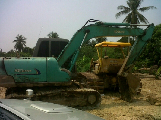 ขายด่วนๆๆครับ  sk100-5 รถทำงานยุครับลอนเลอไม่ดีครับ