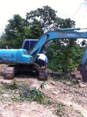 ขายด่วนๆๆครับ  sk100-5 รถทำงานยุครับลอนเลอไม่ดีครับ