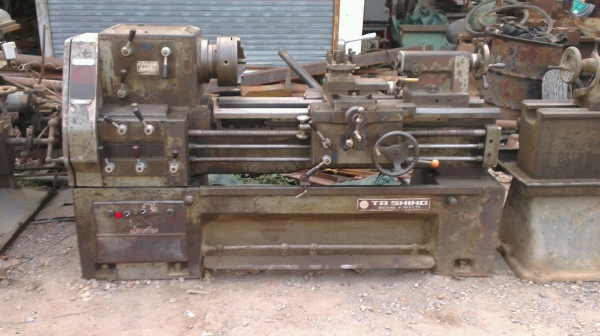 Sell> Ta Shing 5 ฟุต 4 เพลา มีเบลค รุ่นหนัก ฐานเหล็กหล่อ กลึงงานหนักสบายครับ นครปฐม