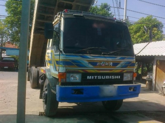 รถมิตซู 10 ล้อดั๊ม เทอร์โบ 220 แรงม้า ซีเรี้ยน 6000 กว่า  สนใจติดต่อ 081 - 6079515