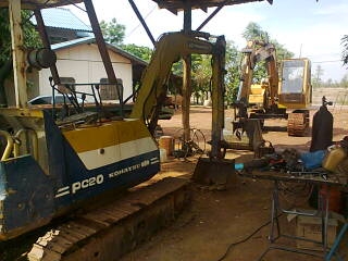 Komatsu pc30 - 6 เครื่องเดิม ปั้มเดิม ดันหน้า พร้อมขุดตัก