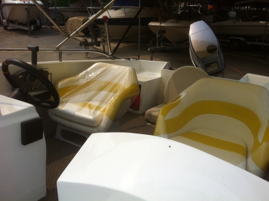 ขาย speed boat 15.6 ฟุต เครื่อง yamaha 50 แรง 2 จังหวะ