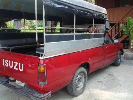 JOECLASSIC..หลุดจองขอขายใหม่จองแล้วไม่มาเอา.ขายกะบะใช้งานพร้อมลุยงานหนักได้เลยเครื่องแน่นไม่หลวม ช่วงล่างดี มีแอร์แอร์เย็นคัทซีไม่ผุสวย ภาษี พรบ 57พร้อมใช้ขับทางไกลสบาย..