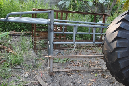 คอกเหล็ก หรือ รั้วเหล็ก ขายถูกๆ คอกเหล็ก หรือ รั้วเหล็ก ขายถูกๆ