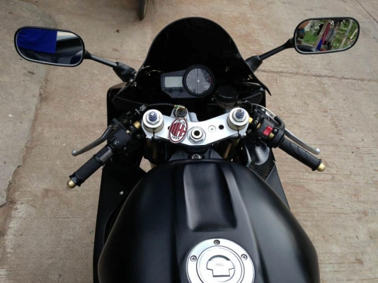 ขายYamaha R1 ปี2001 อินวอย+สพม. ถูกต้องครบ