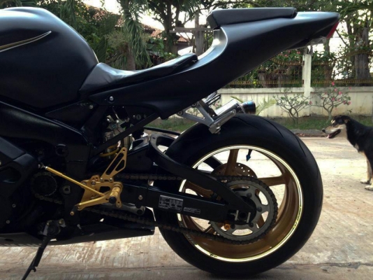 ขายYamaha R1 ปี2001 อินวอย+สพม. ถูกต้องครบ