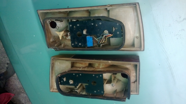 ขายไฟท้าย เปอร์โย 505