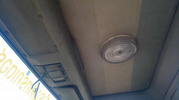 ขายรถน้ำ6 ล้อ 7500ลิตร HINO ปี37  ใช้ปั้มปั่นสเปร์ดูด-ฉีดในตัว