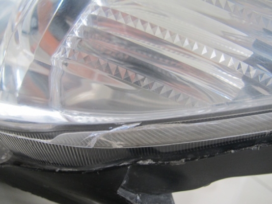 ขายไฟหน้าฟอจูนเนอร์รุ่น2 หน้ายักพร้อมหน้ากระจัง